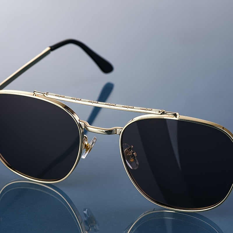 Timeless Retro Sunglasses