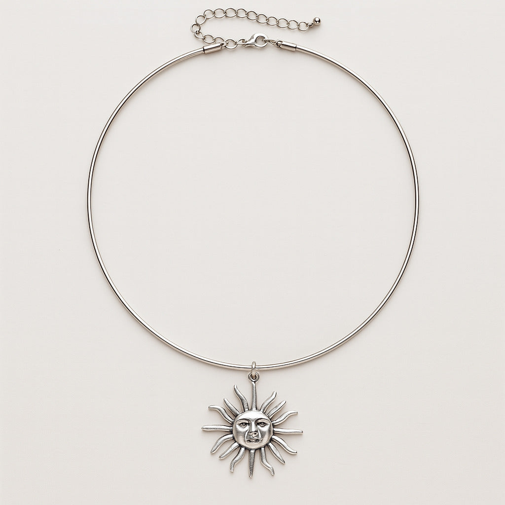 Soléa Pendant Necklace