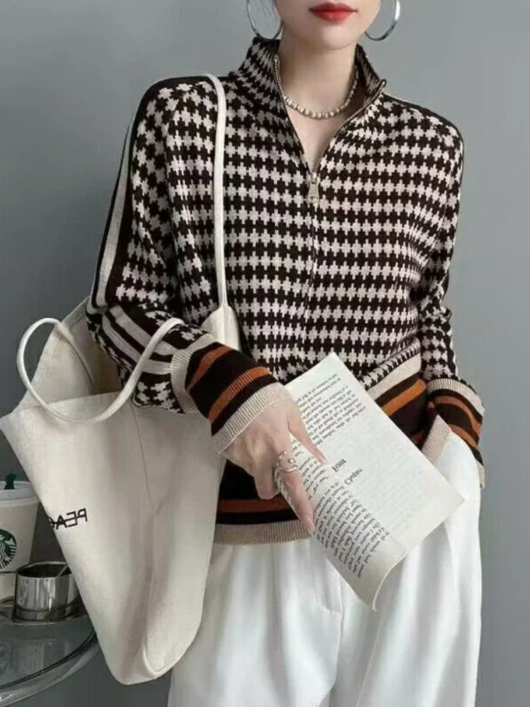 Janeth Houndstooth Pullover