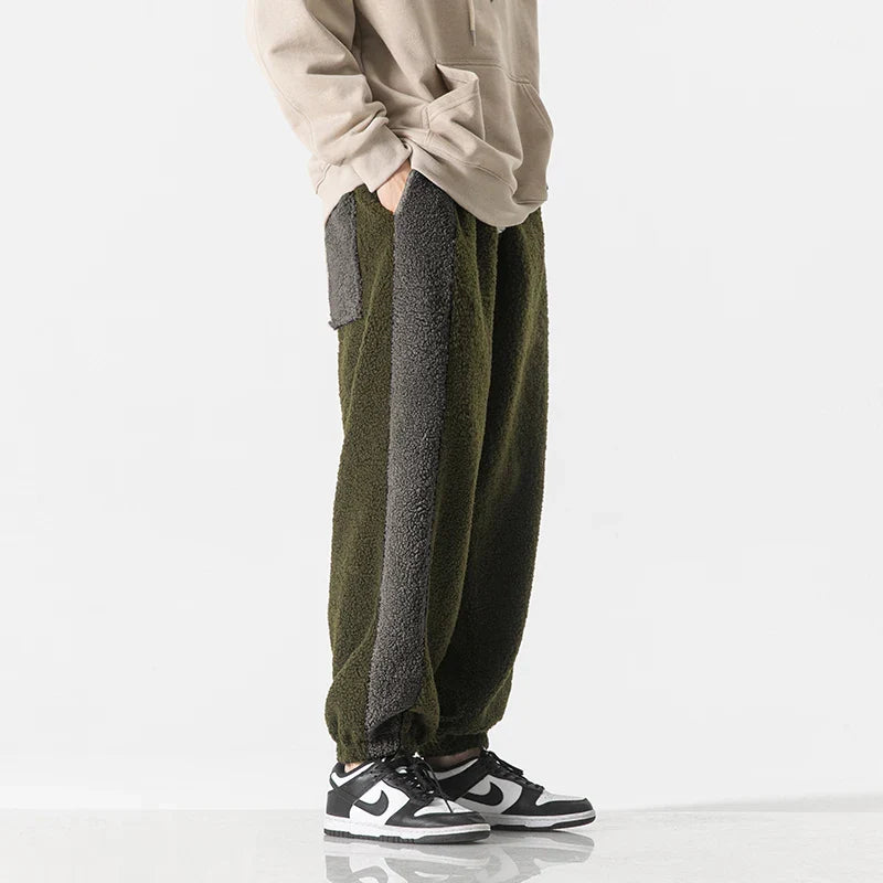 Summit Fleece Joggers