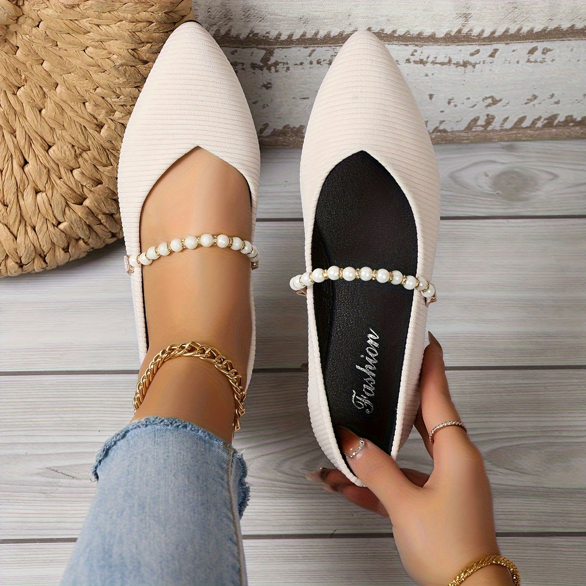 Chic Pearl Flats