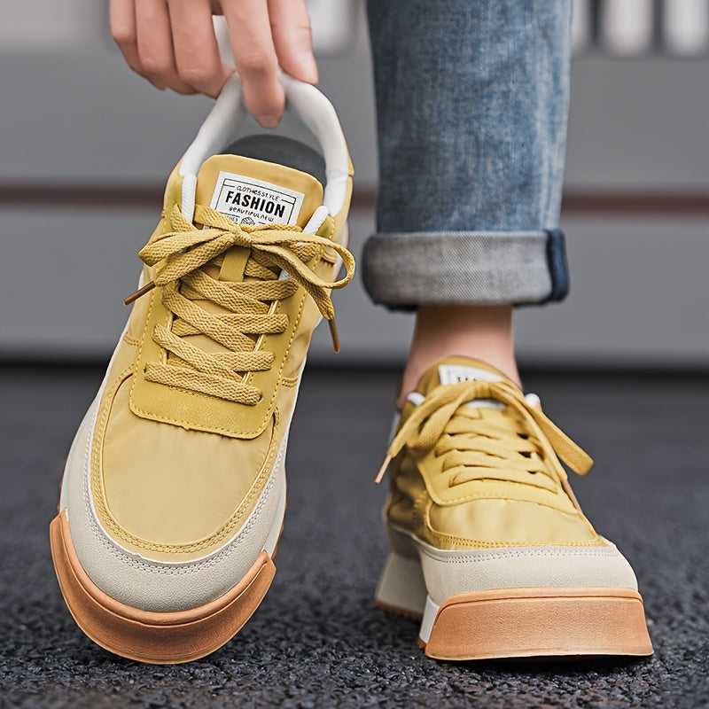 Voyager Retro Sneakers