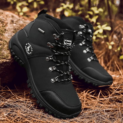 RidgeWalker Hiking Boots