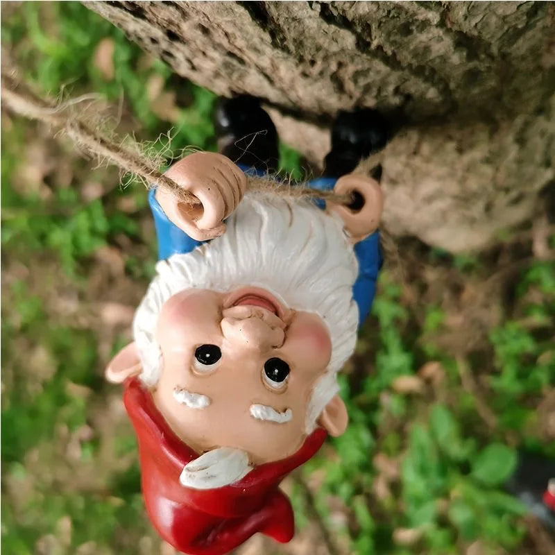 Timmy, the climbing gnome