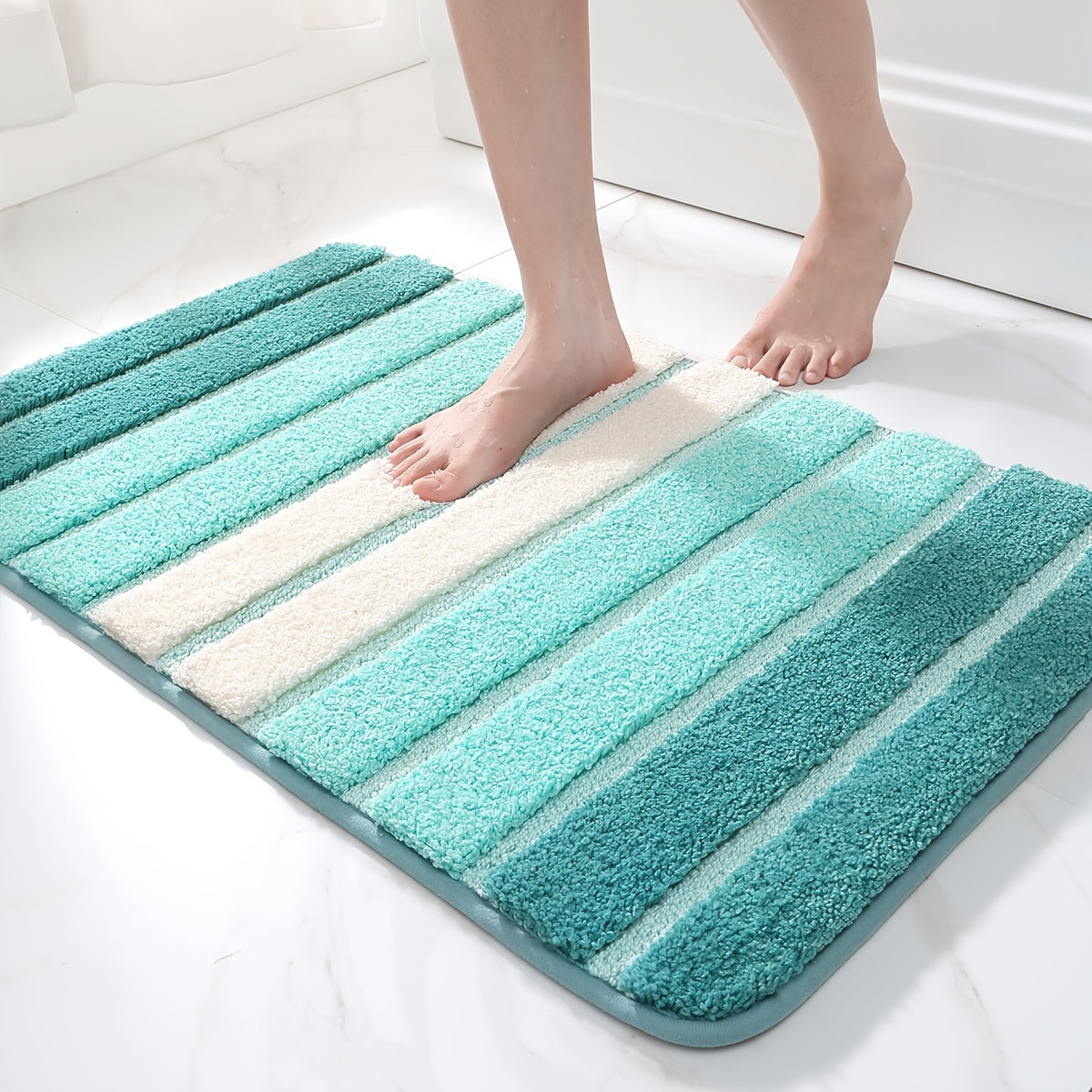 Oasis Stripe Bath Mat